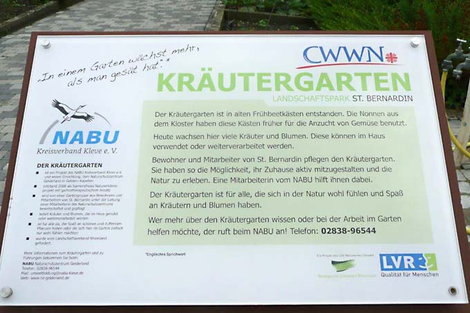 Kräutergartenschild - Foto: Helga M. Kaczmarek